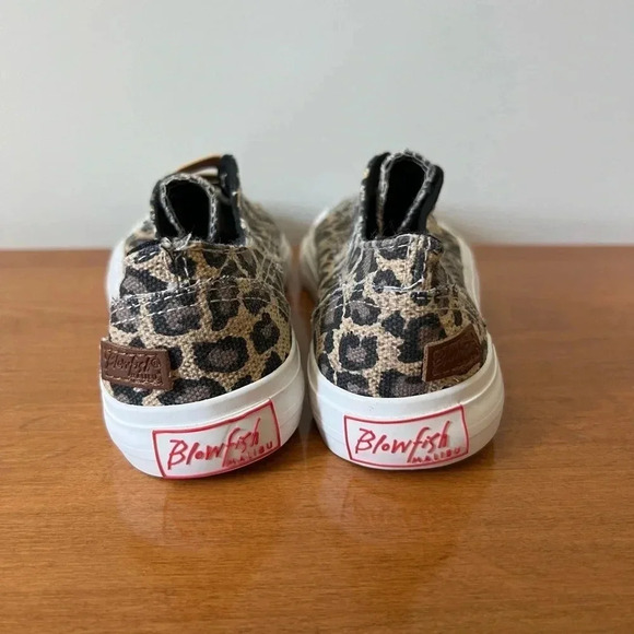 Blowfish Leopard Print Slip On  Shoes | Size 12 - Picture 3 of 7